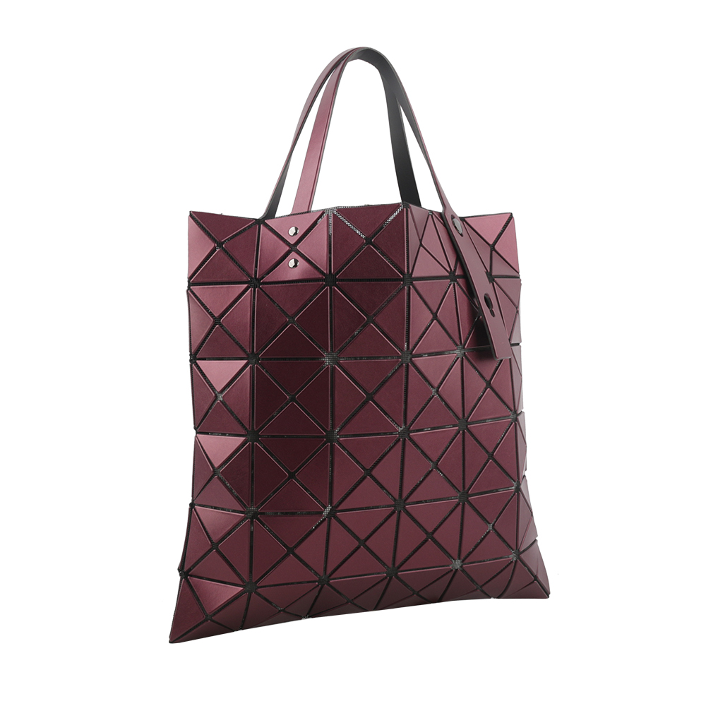 ISSEY MIYAKE BAO BAO Lucent 6x6 金屬感設計托特包/酒紅色, , large