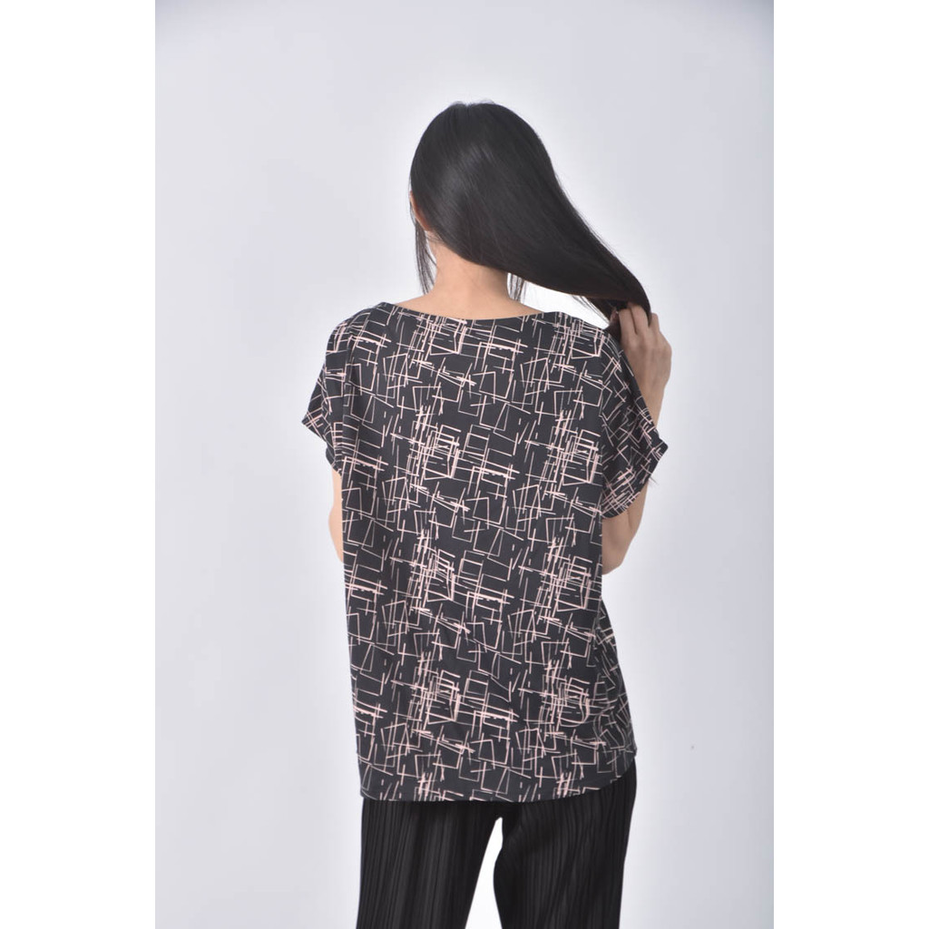 (XL) uniqlo圓領黑色短袖上衣二手衣, , large