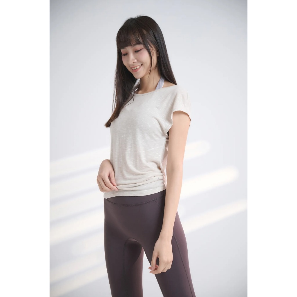 YOGA FLOW Back Tie Tshirt - 短袖美背綁帶開叉兩穿罩衫 - 蕎麥, , large