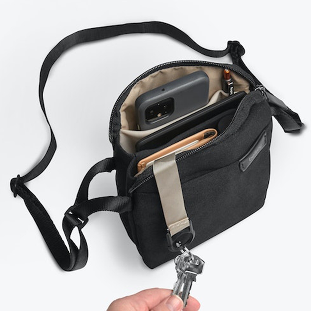 Bellroy 城市斜背包 側背包 小包 收納隔層(黑色), , large