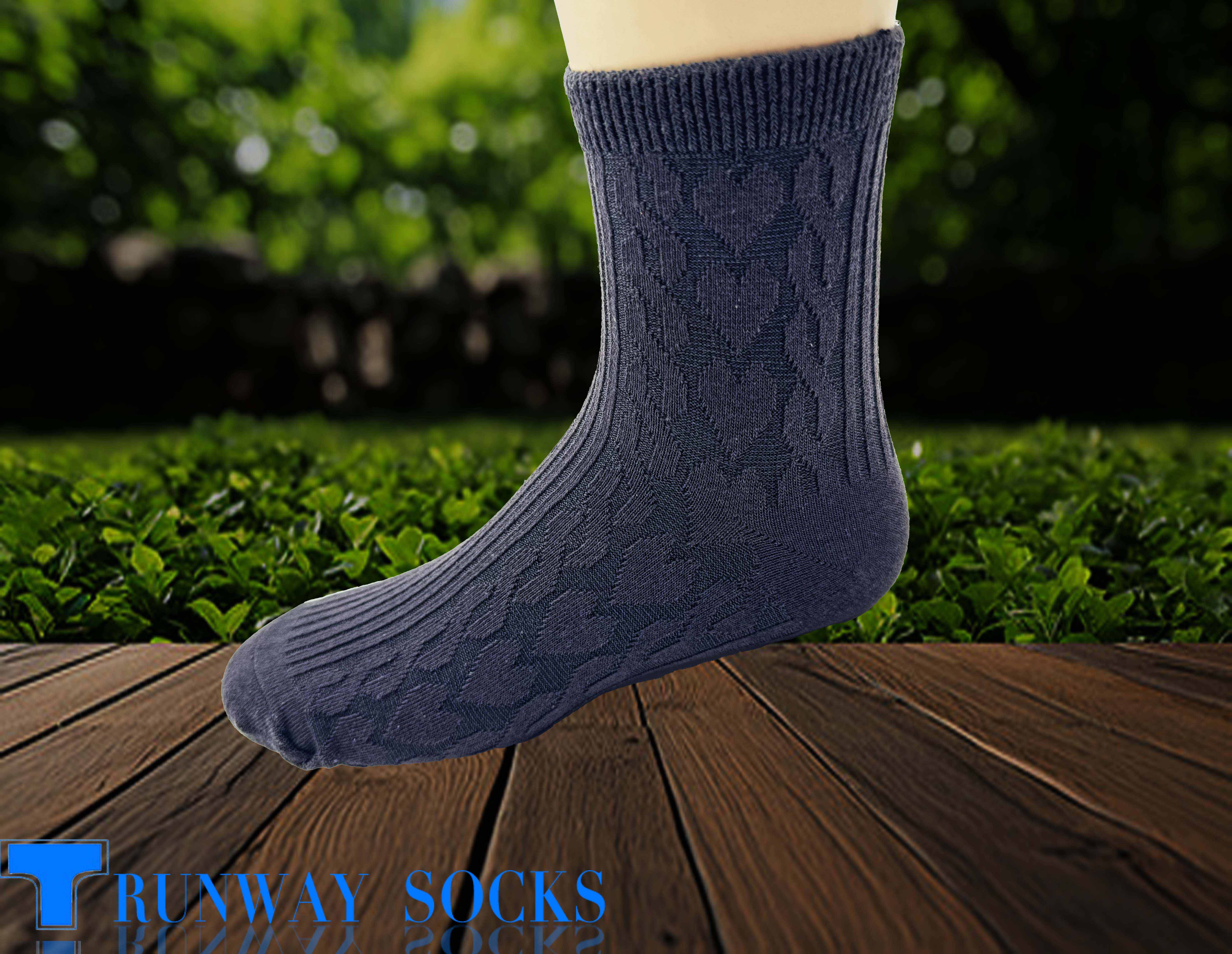 【伸展台】《RUNWAY SOCKS》日系 流行短襪 雙針筒1/2短襪 心型緹花 休閒運動 灰色 女款 1雙入, , large