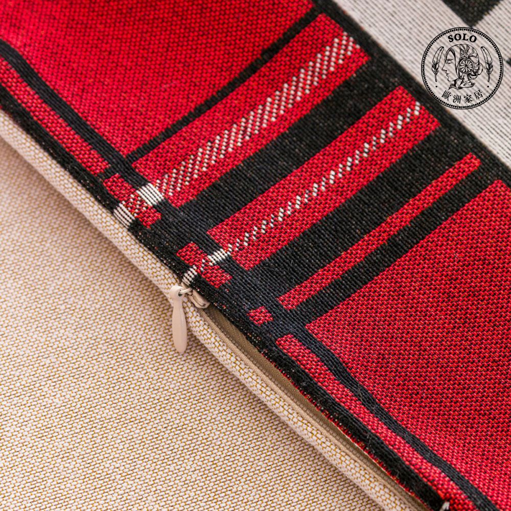 【SOLO歐洲家居】LCW Home 土耳其製 45cm 胡桃鉗 抱枕套 刺繡 厚實 沙發靠枕 沙發抱枕, , large